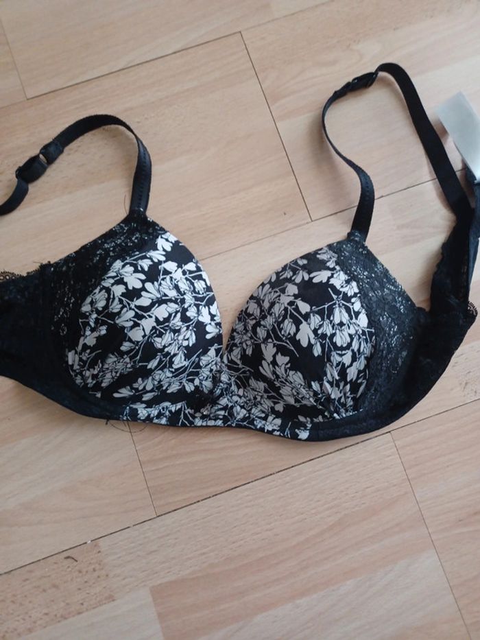 Soutien gorge sans armature 100C janina - photo numéro 2