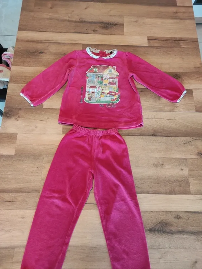 Pyjama Sergent Major étiqueté 5 ans taille petit