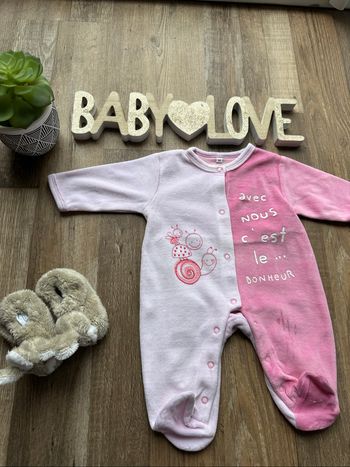 - Pyjama  - 1 mois - Très bon état