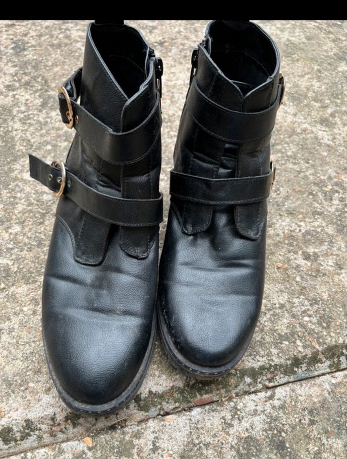 Bottines noires - photo numéro 2