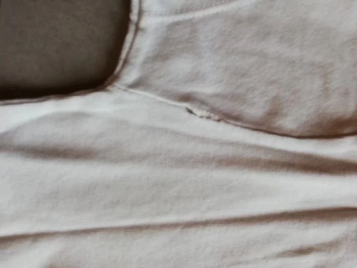 2 sous t shirt manches courtes 6 8 ans - photo numéro 4