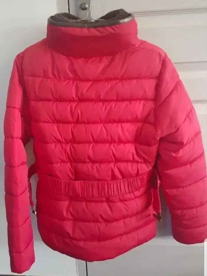 Doudoune rouge - photo numéro 3