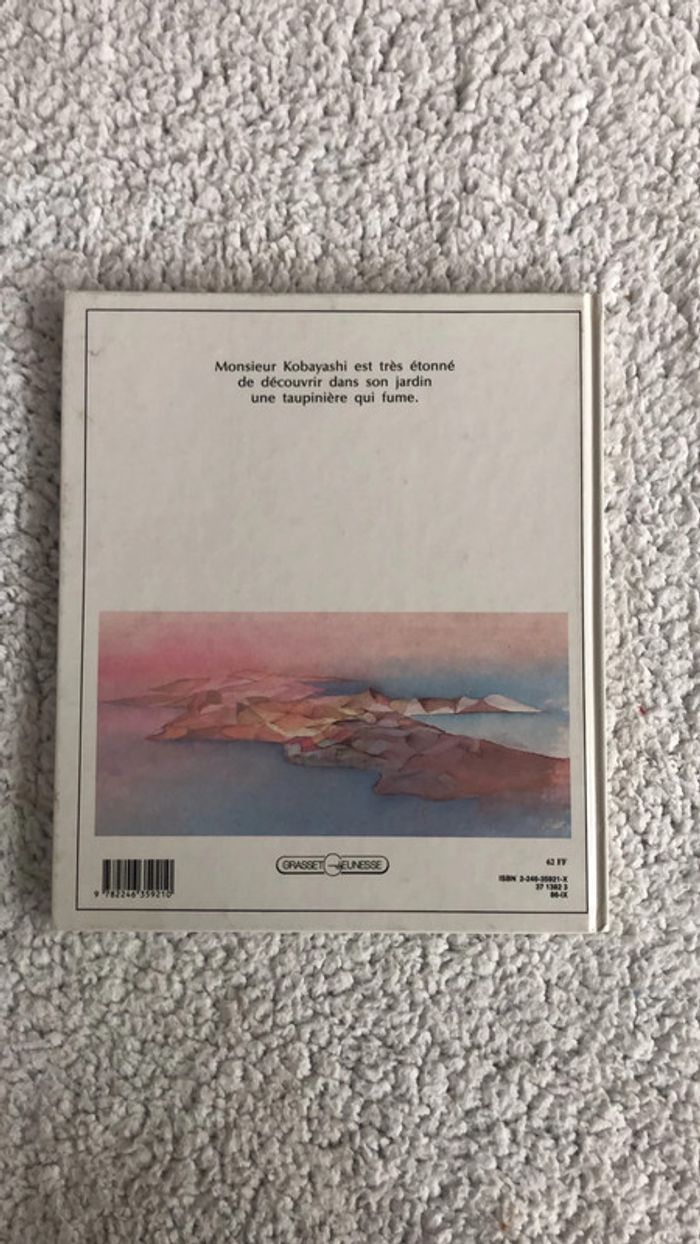 Livre le volcan de monsieur kobayashi - photo numéro 2