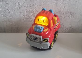 vtech tut tut bolides  camion dépanneuse mario  modèle lumineux 2017