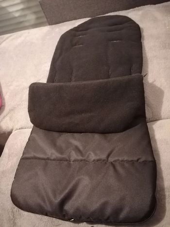 Chancelière noire intérieur polaire