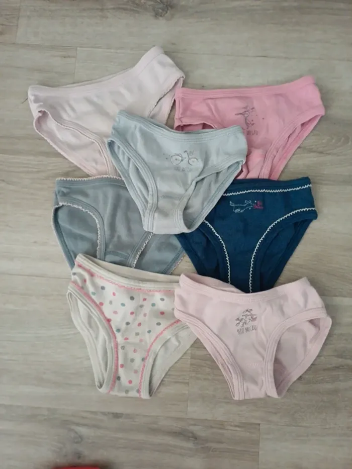 Lot de 7 culottes Petit Bateau