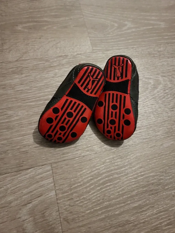 Basket puma taille 17 - photo numéro 3