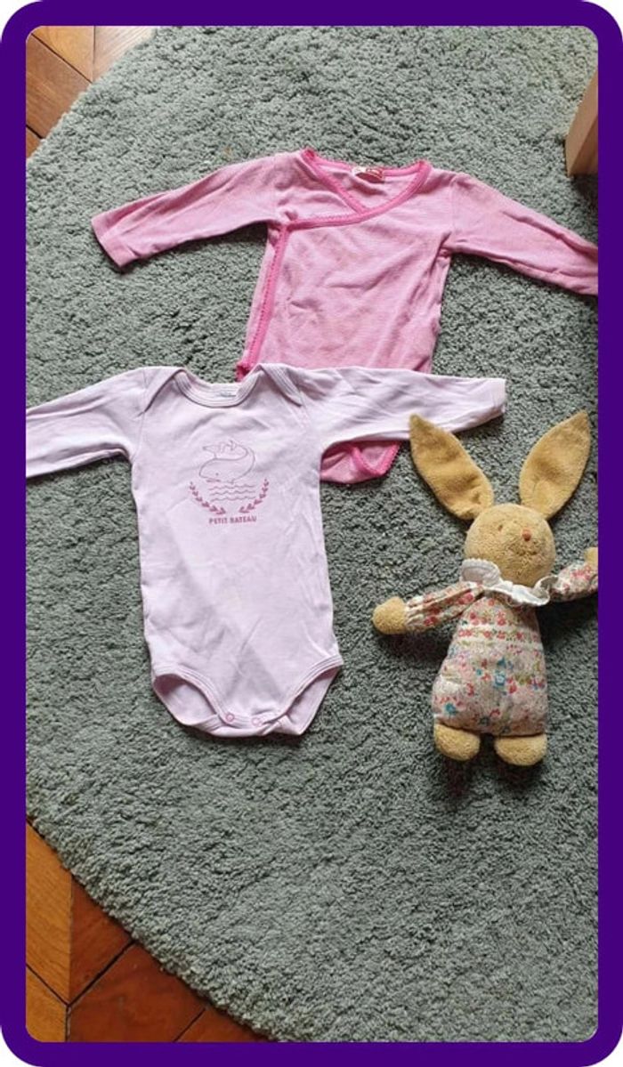 Bodies taille 6 mois