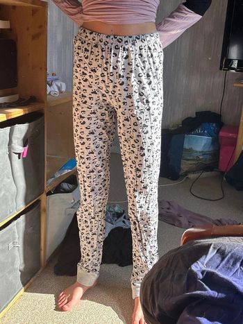 Pantalon de pyjama marque zeeman taille xs/16ans