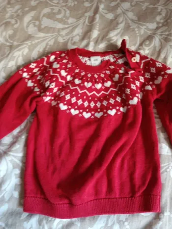 Pull rouge coeurs noël H&M 92cm