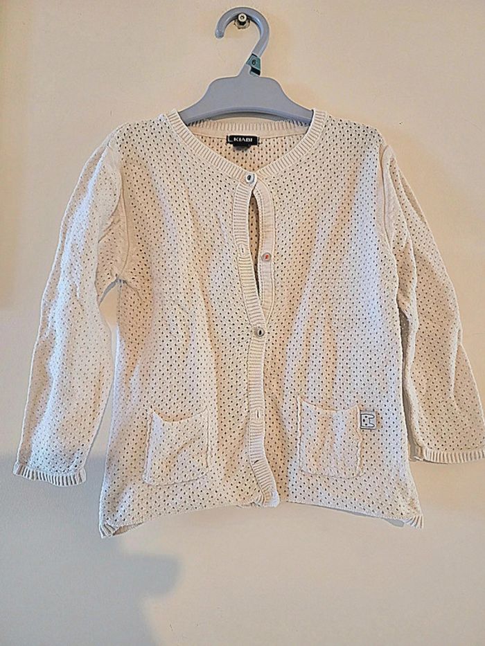 Gilet blanc "KIABI " taille 23 mois - photo numéro 2