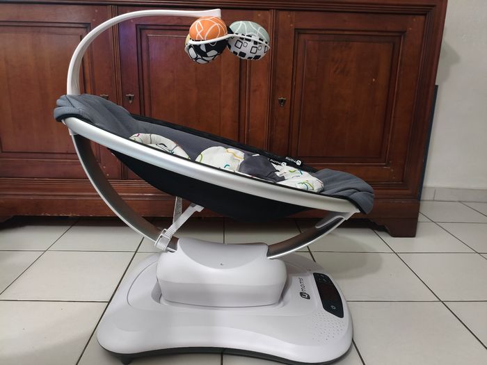 Balancelle bébé 4moms MamaRoo – 5 mouvements & musiques - photo numéro 2