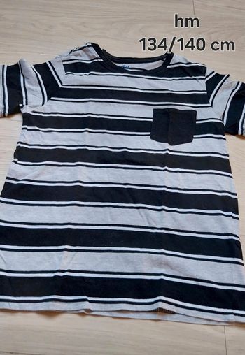 T-shirt noir et gris