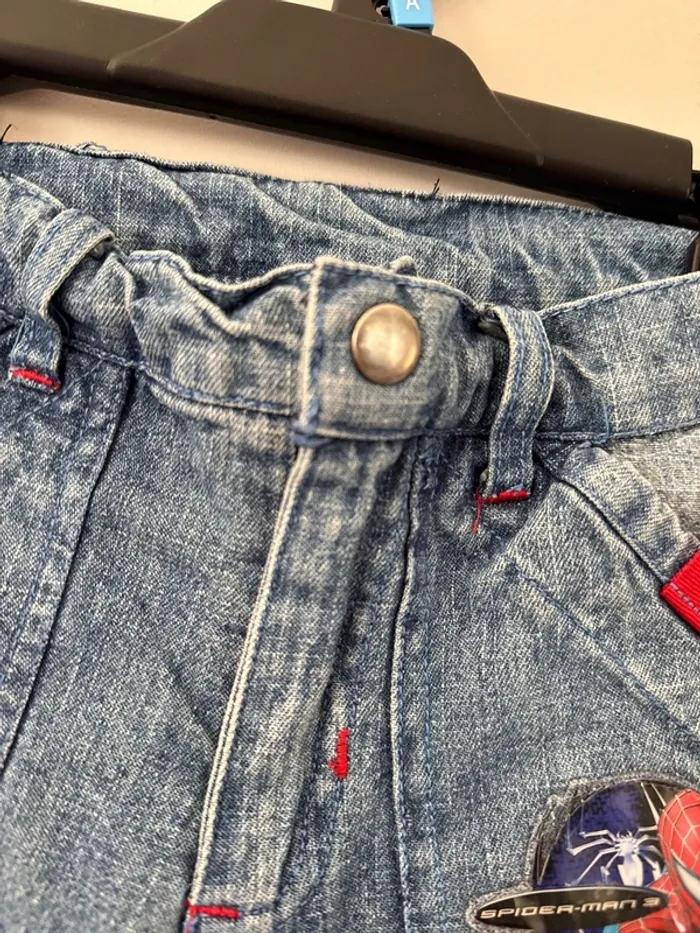 👖 jean - garçon - 4 ans - Spiderman- très bon état - photo numéro 6