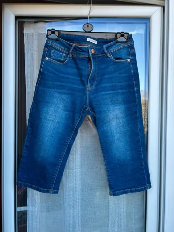 Short bleu