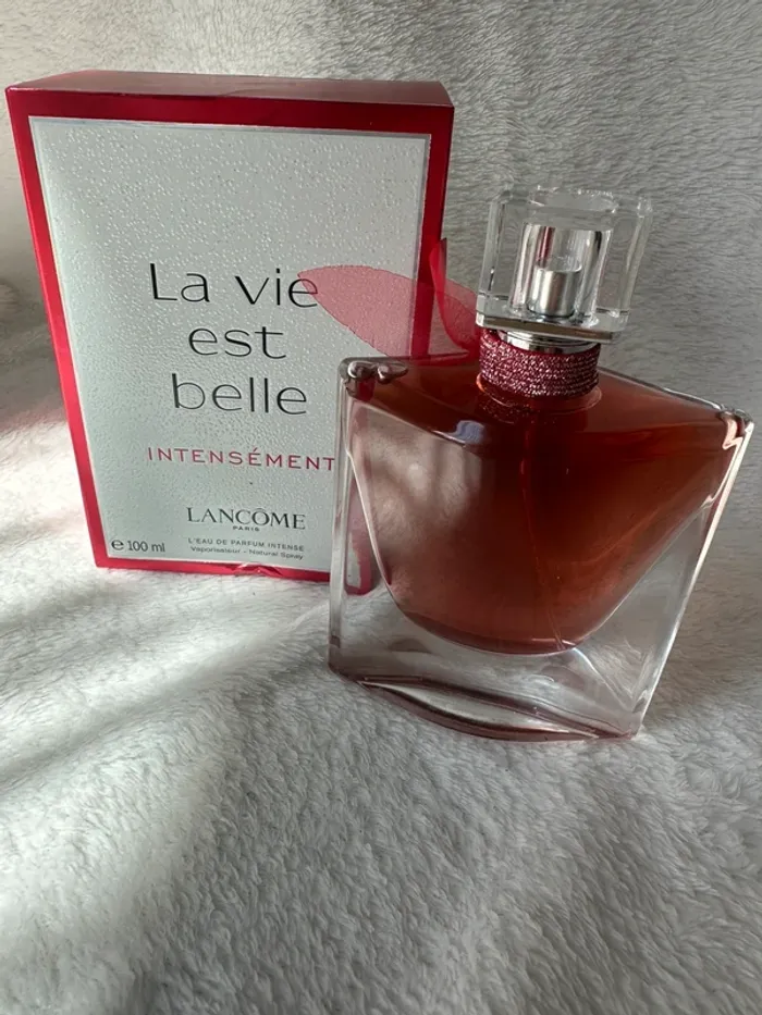 La Vie est Belle Intensément - Eau de Parfum Intense 100ml neuf - photo numéro 4