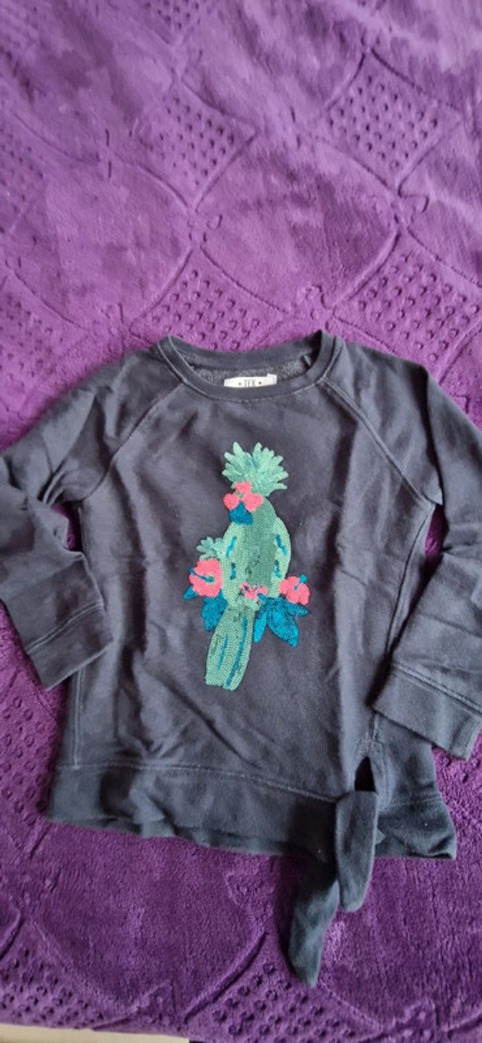 Lot de 3 pulls fille 3/4 ans - photo numéro 7