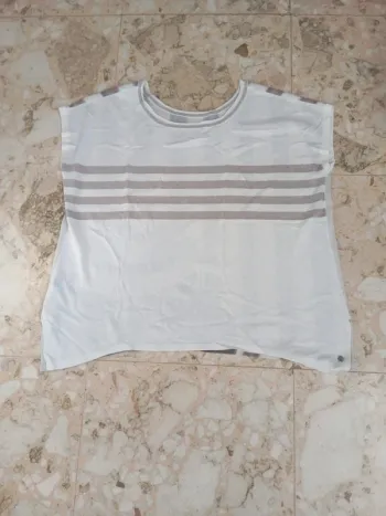 Pull fin miss captain t M