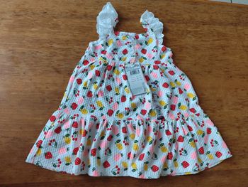 Robe blanche avec fruits multicolore taille 18mois neuve Orchestra