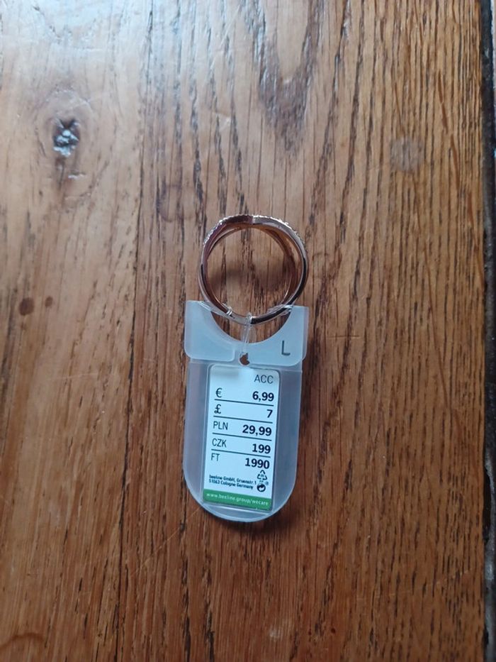 Bague - photo numéro 3