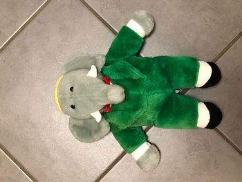 Peluche Babar Ajena