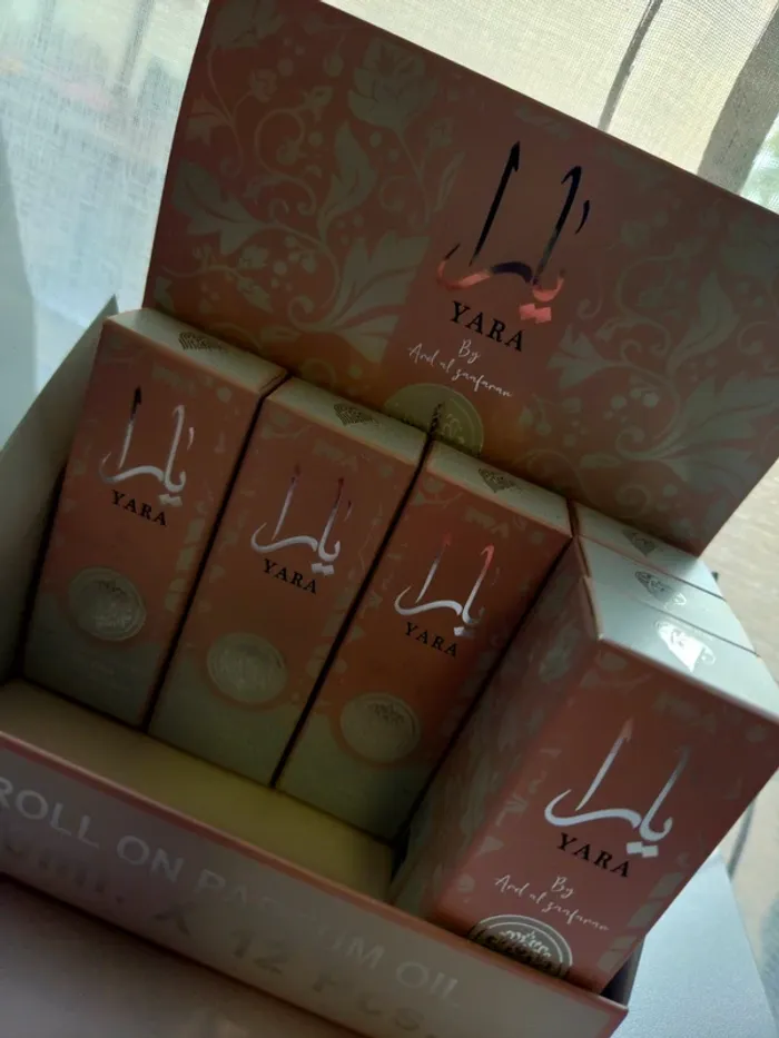 Roll on Yara Lattafa Dubaï Collection