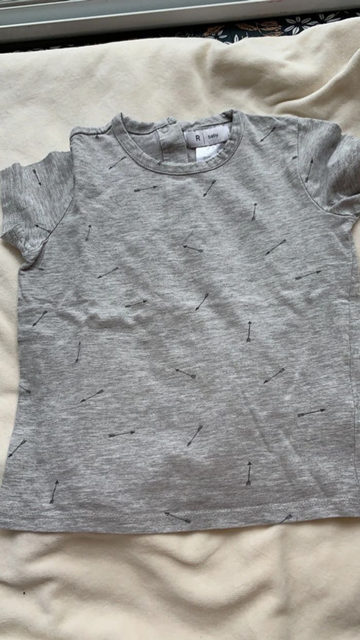 Lot t-shirts 24 mois - photo numéro 14