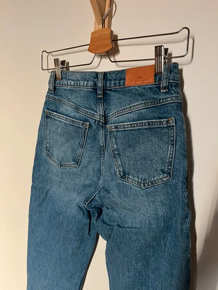 Jean MNG (Mango) - Coupe droite taille haute - photo numéro 3