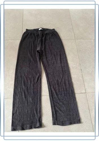 Pyjama gris Taille M, très bon état