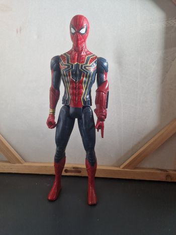 Figurine hasbro spiderman