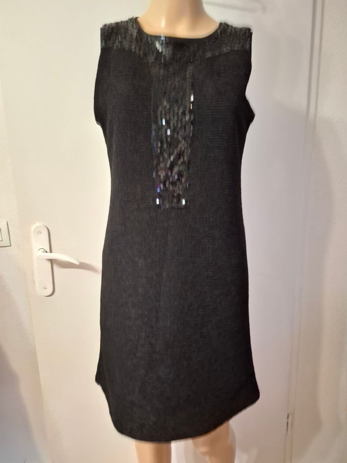 Robe noir sequin promod taille 38 en très bon état