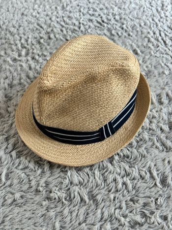 Chapeau H&M