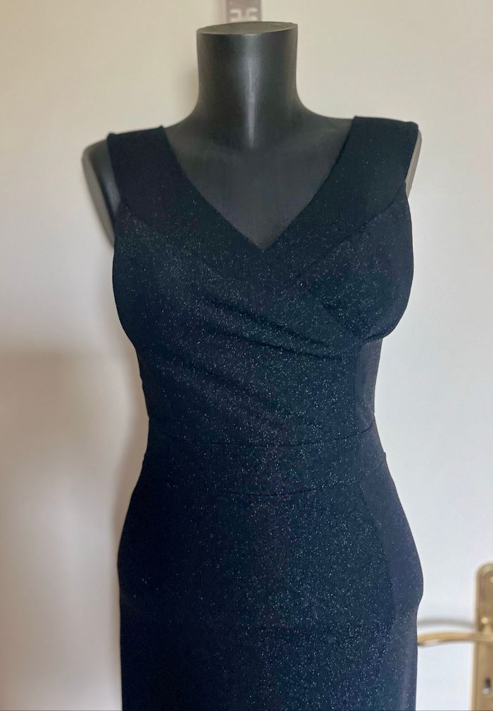 Robe de soirée pailletée - photo numéro 2