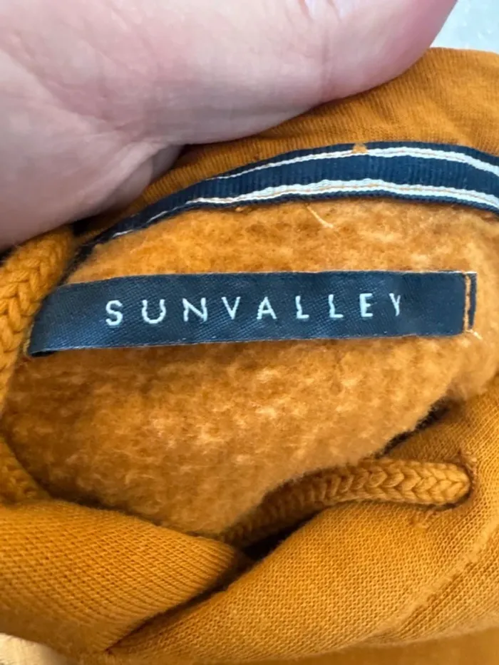 Sweat à capuche Sunvalley, très bon état, taille M - photo numéro 4