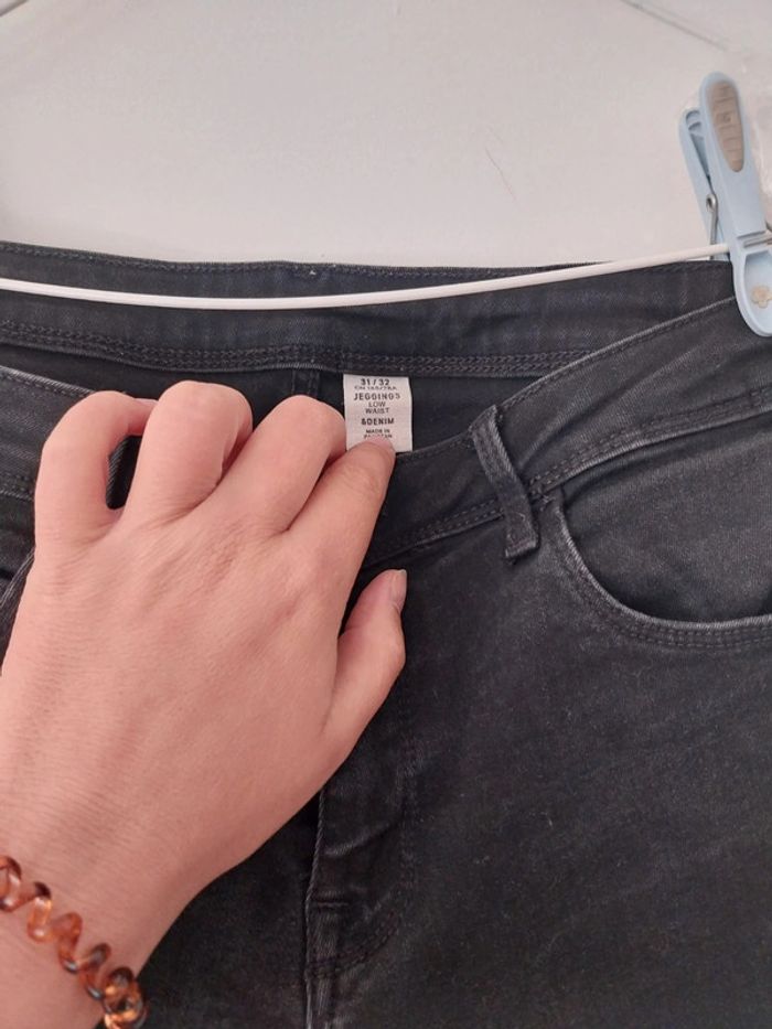 Jeans noir h&m slim - photo numéro 2