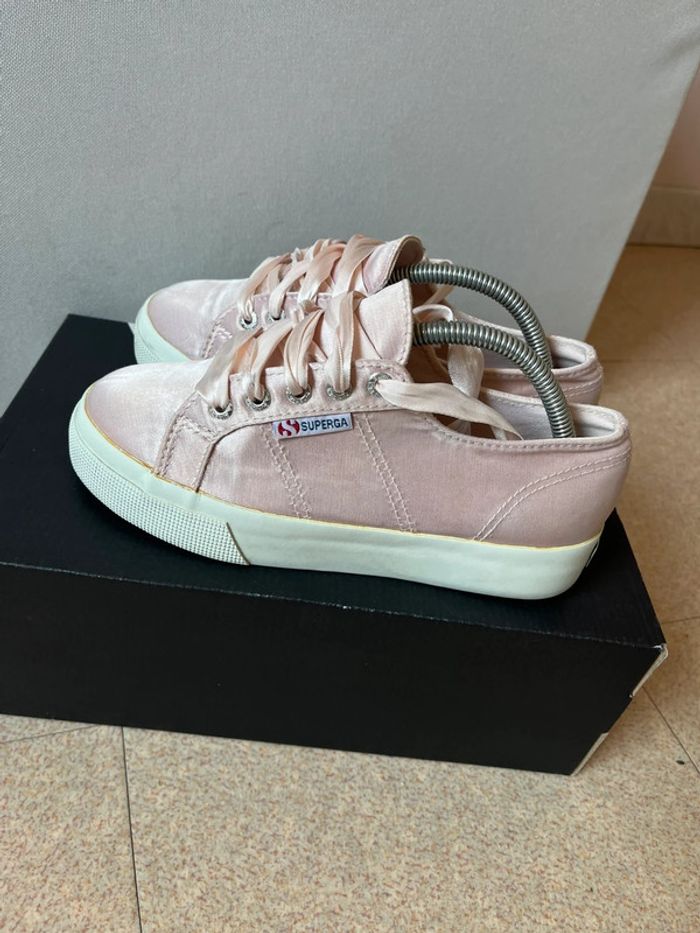 Baskets Superga Rose Satinée Avec Sa Boîte D’origine Taille (36) - photo numéro 7