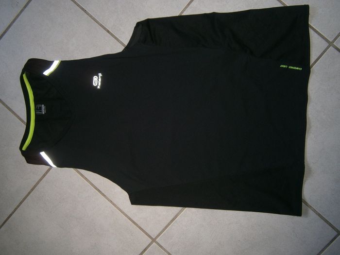 Débardeur noir DECATHLON Taille M NEUF - photo numéro 4