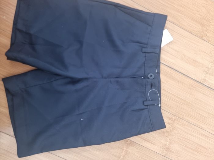 Short la taille 11_12 ans