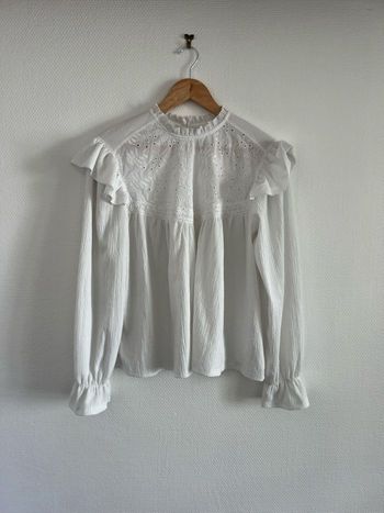 Blouse blanche à broderies et volants Promod taille M