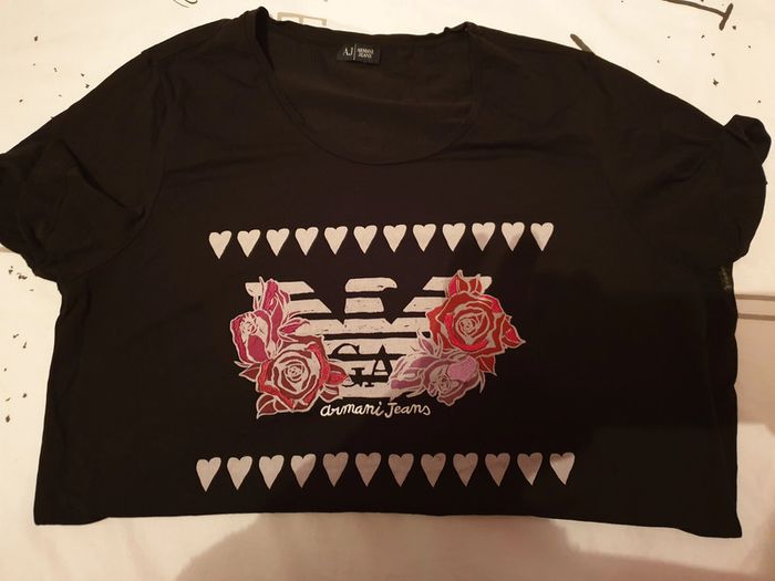 Tee-shirt Armani femme t5
