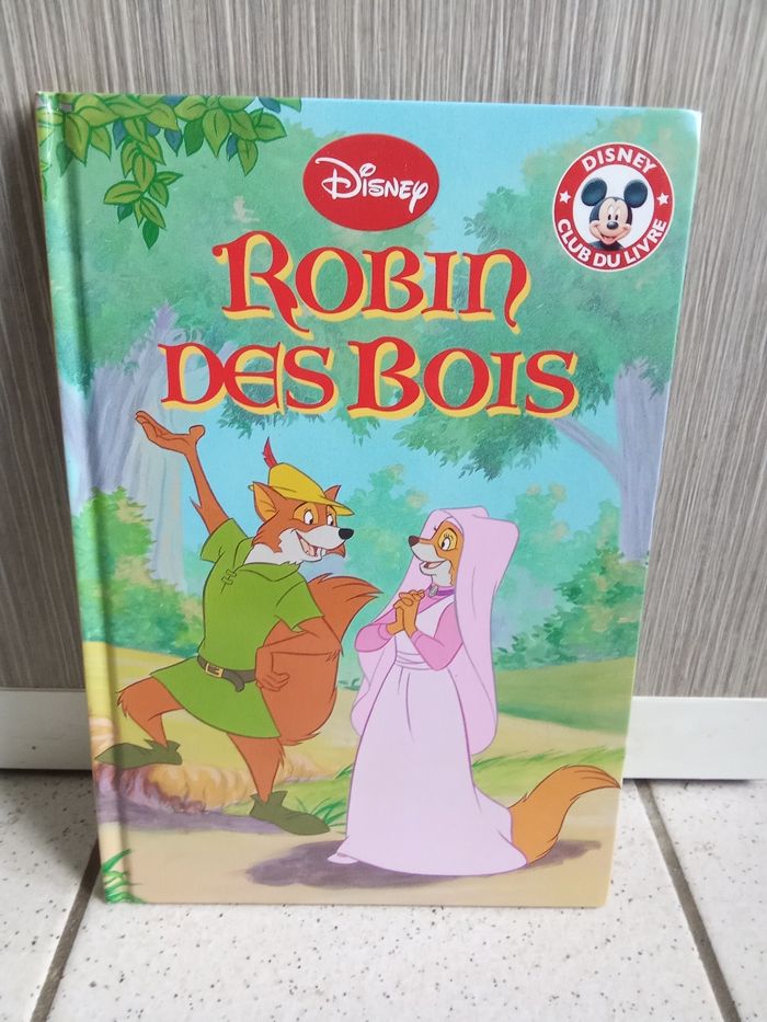 Livre Disney clube du  livre  robin des bois