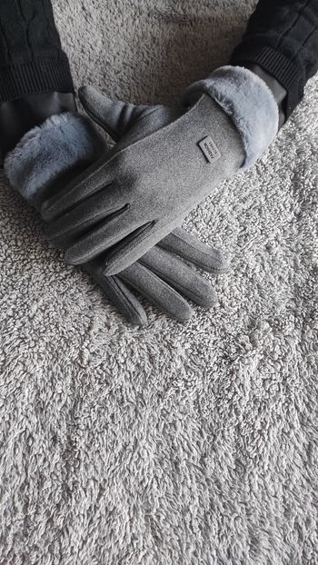 🧤 Gants gris hiver femme – Chauds, doux et élégants 🤍