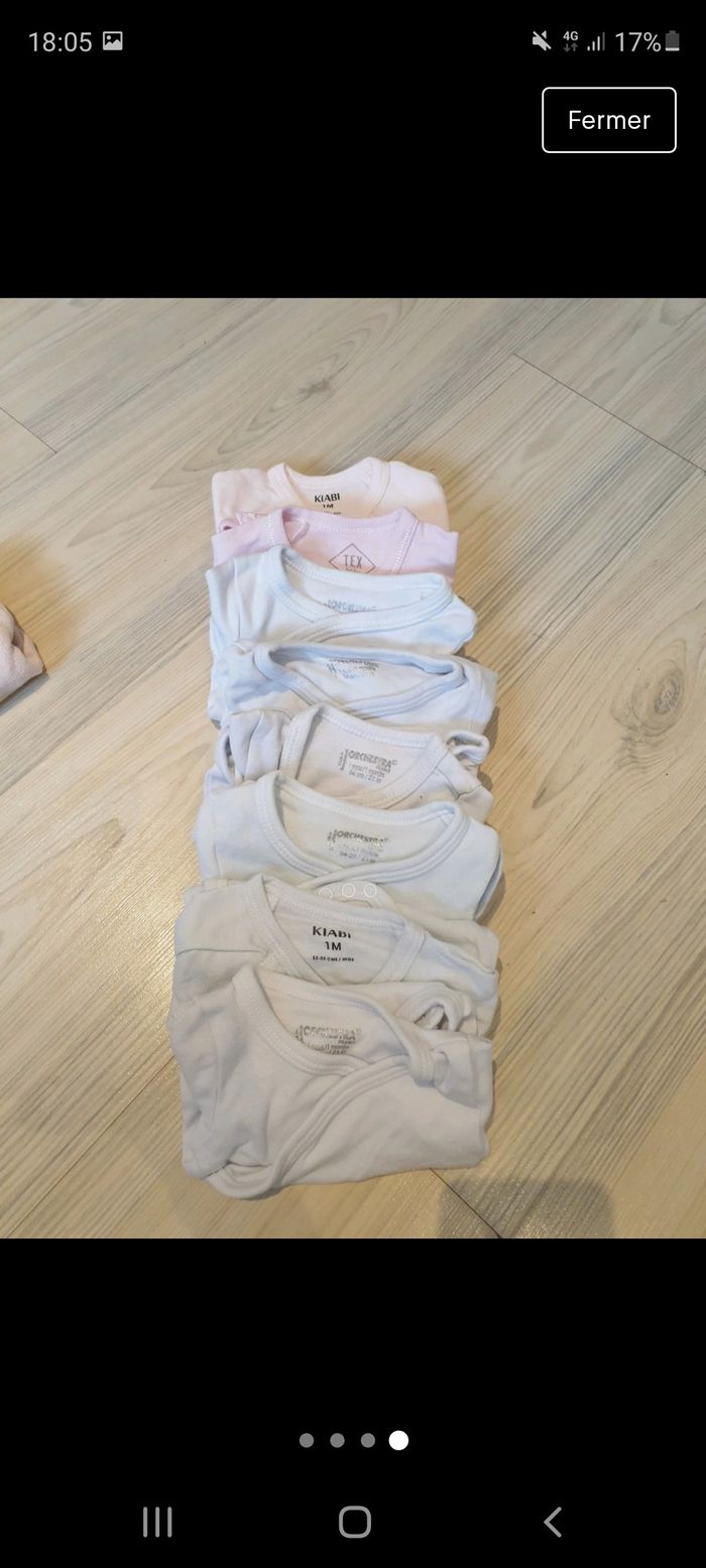 Lot vêtements 1 mois - photo numéro 4