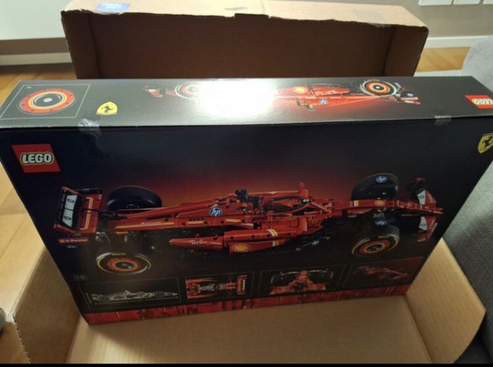 Voiture lego technic neuf ferrari sf 24 42207 - photo numéro 3