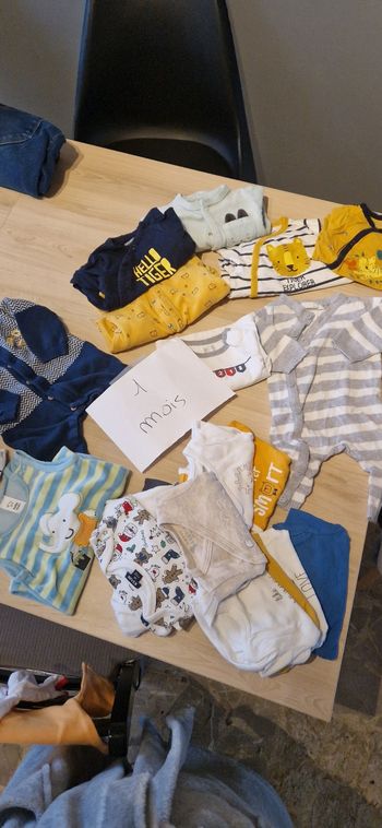Lot garçon 1 mois