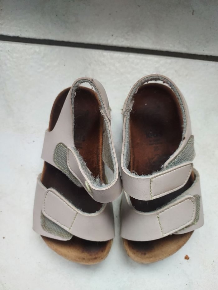 Lot de chaussures en taille 25 - photo numéro 2