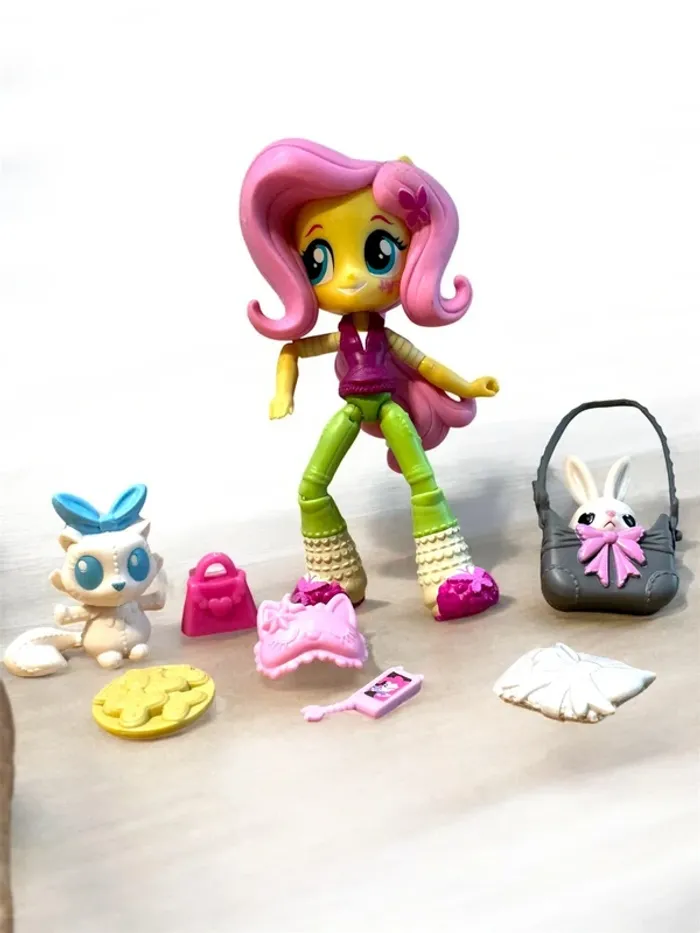 Fluttershy – Equestria Girls Minis – Coffret Pyjama Party