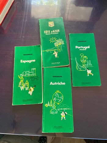 Lot 4 livrets Michelin