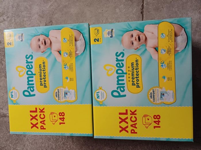 2 boîte de couche Pampers premiem taille 2 a 60€