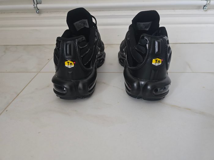 Nike tn noir  42. - photo numéro 2